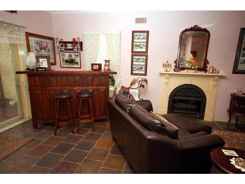 Cranbourne East VIC 3977