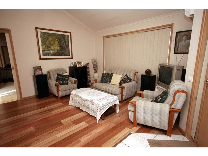 Cranbourne North VIC 3977