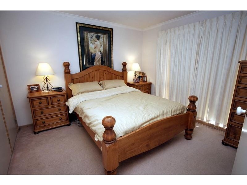 Cranbourne North VIC 3977