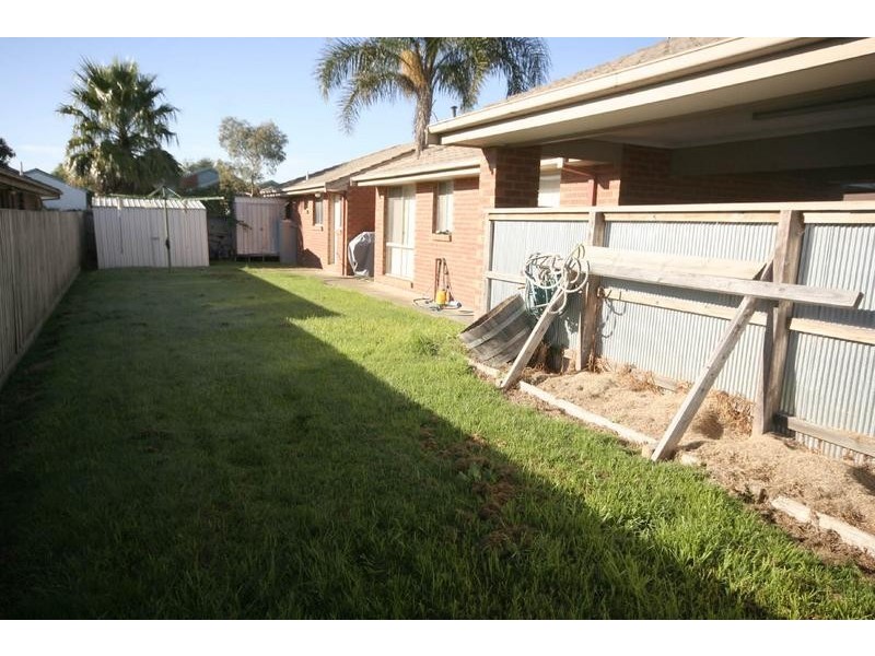 Cranbourne North VIC 3977