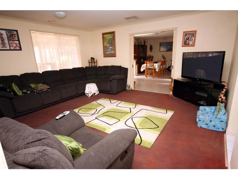Cranbourne North VIC 3977