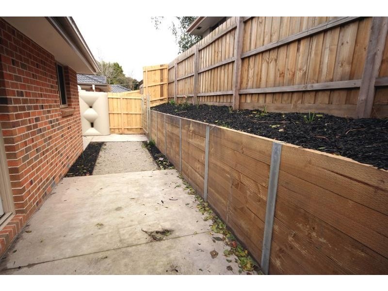 1/1188 Ballarto Road, Cranbourne VIC 3977