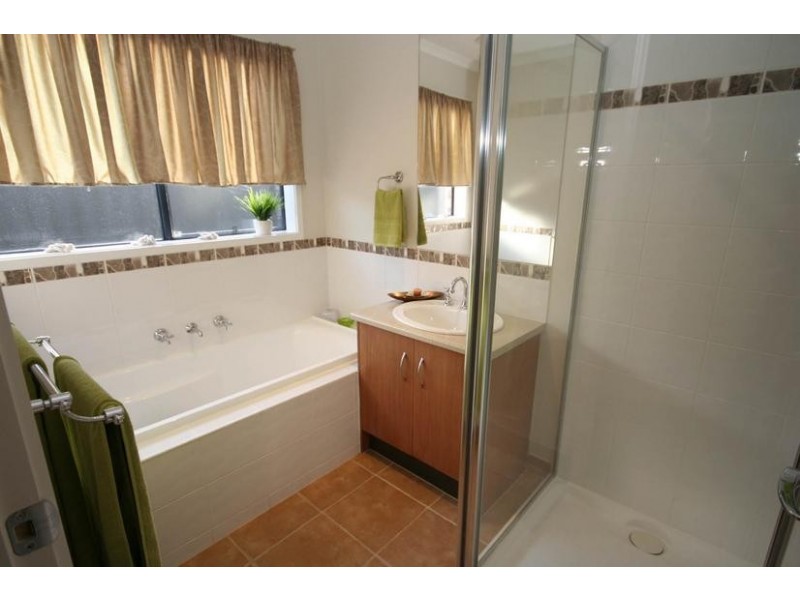 Cranbourne East VIC 3977