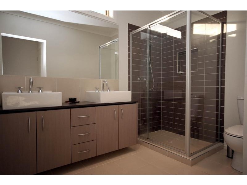 Cranbourne East VIC 3977