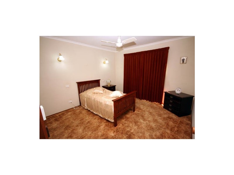 Cranbourne VIC 3977