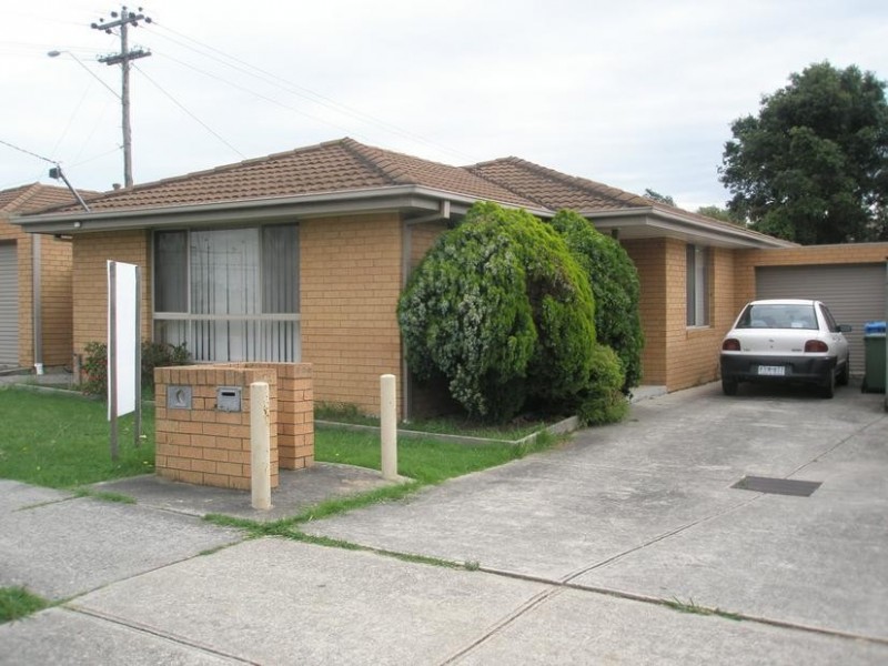 2/103 Camms Road, Cranbourne VIC 3977