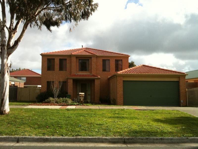 219 Monahans Road, Cranbourne VIC 3977