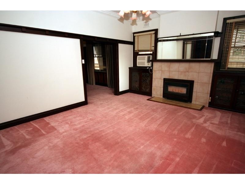 130 Sladen Street, Cranbourne VIC 3977