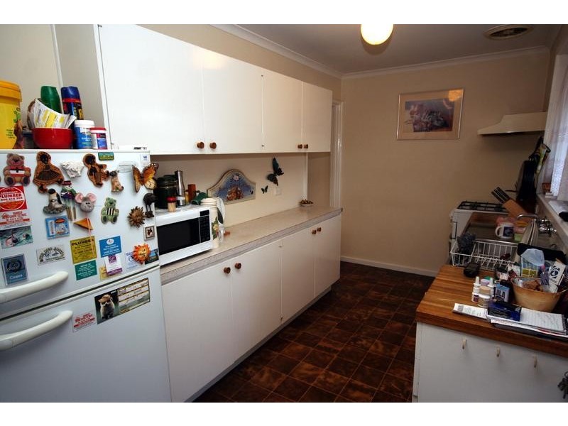 22 Valepark Crescent, Cranbourne VIC 3977