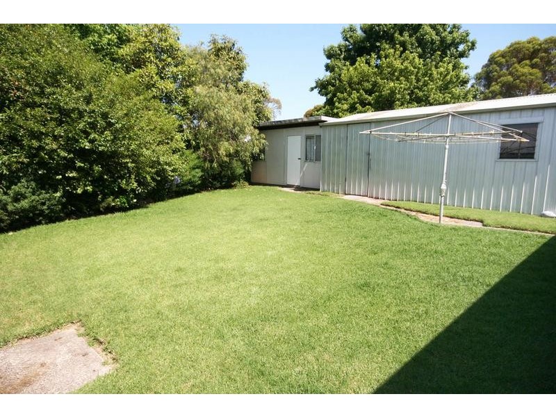 22 Valepark Crescent, Cranbourne VIC 3977