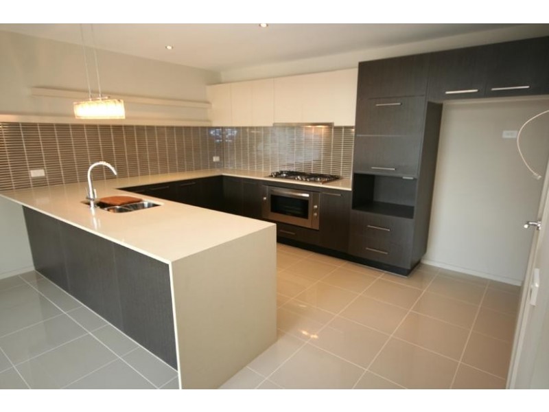 Cranbourne North VIC 3977