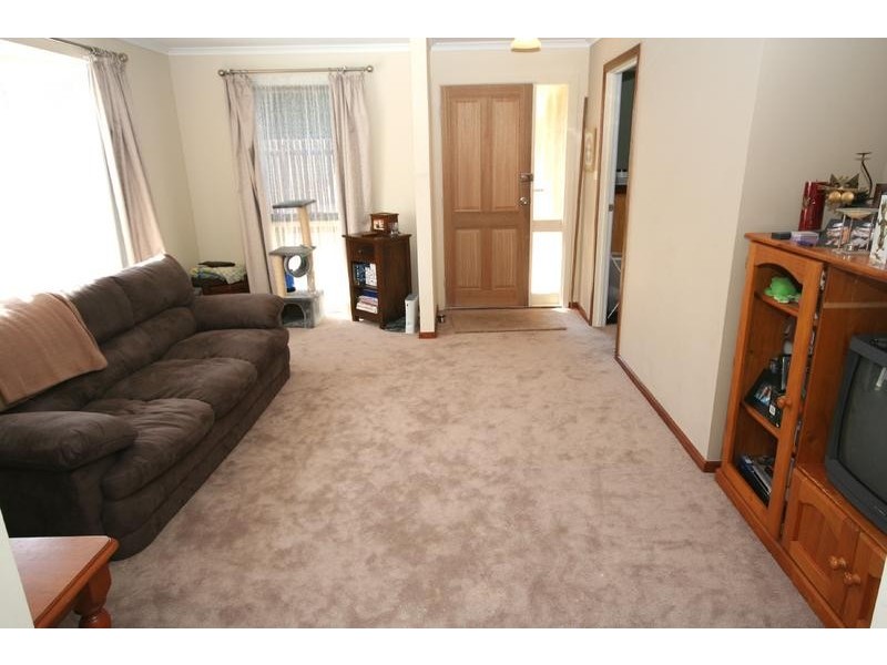 Cranbourne VIC 3977