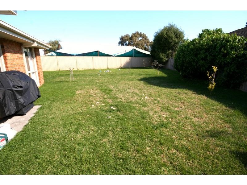 Cranbourne VIC 3977