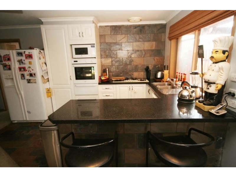 Cranbourne North VIC 3977