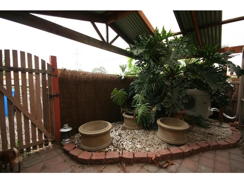 Cranbourne North VIC 3977