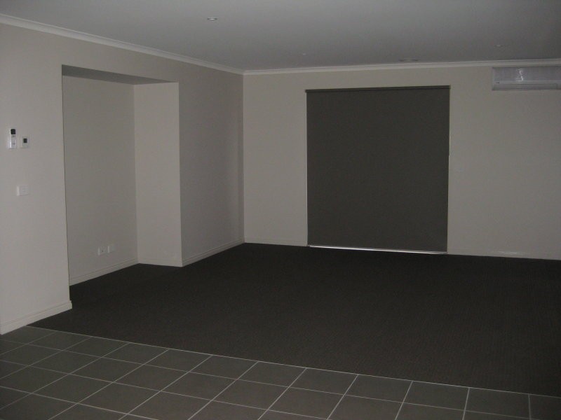 90 Boland Drive, Lyndhurst VIC 3975