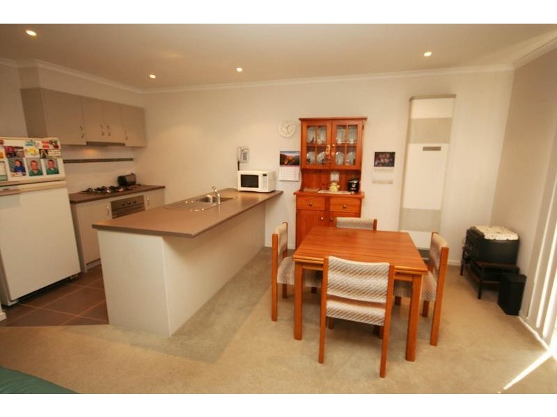 Cranbourne East VIC 3977