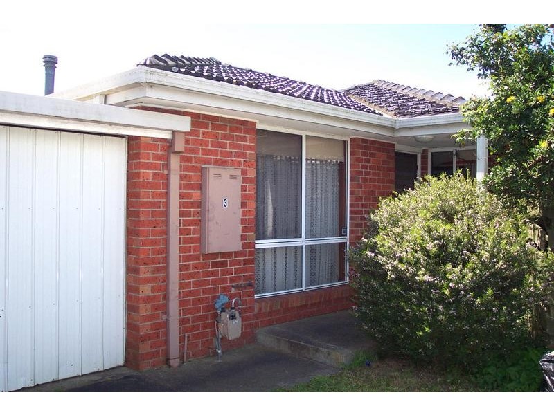 3/215 Sladen Street, Cranbourne VIC 3977