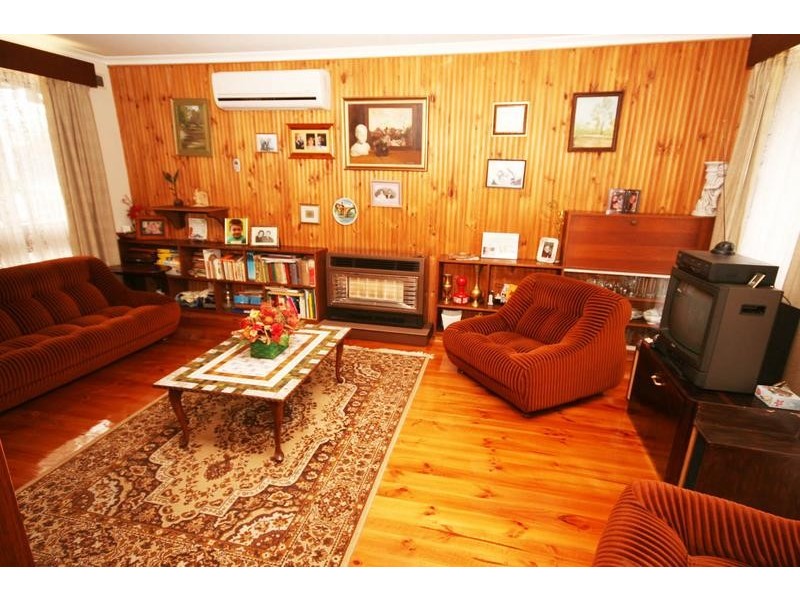 Junction Village VIC 3977