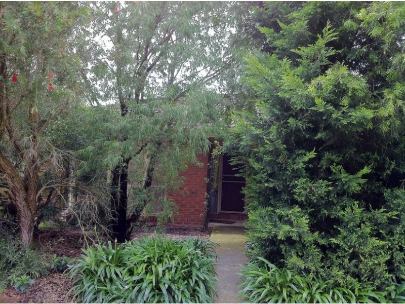 1/38 Barkly Street, Cranbourne VIC 3977