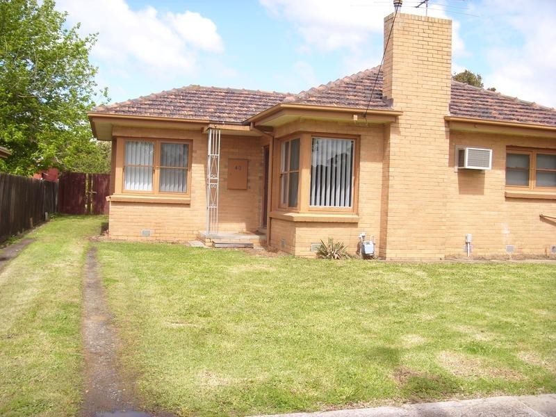 40 Lyall Street, Cranbourne VIC 3977
