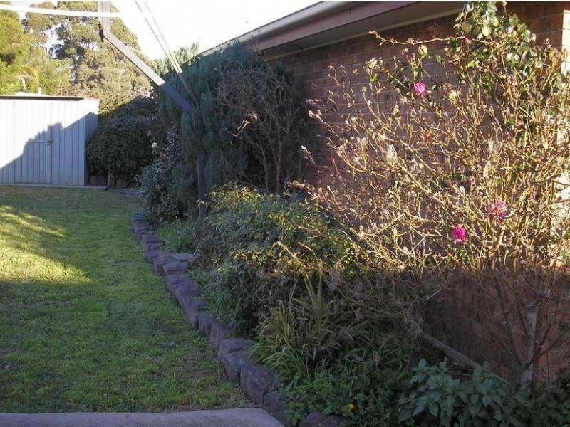 8 Strzelecki court, Cranbourne VIC 3977