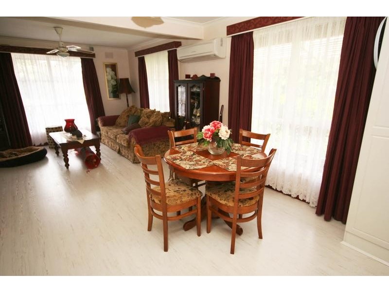 Cranbourne North VIC 3977