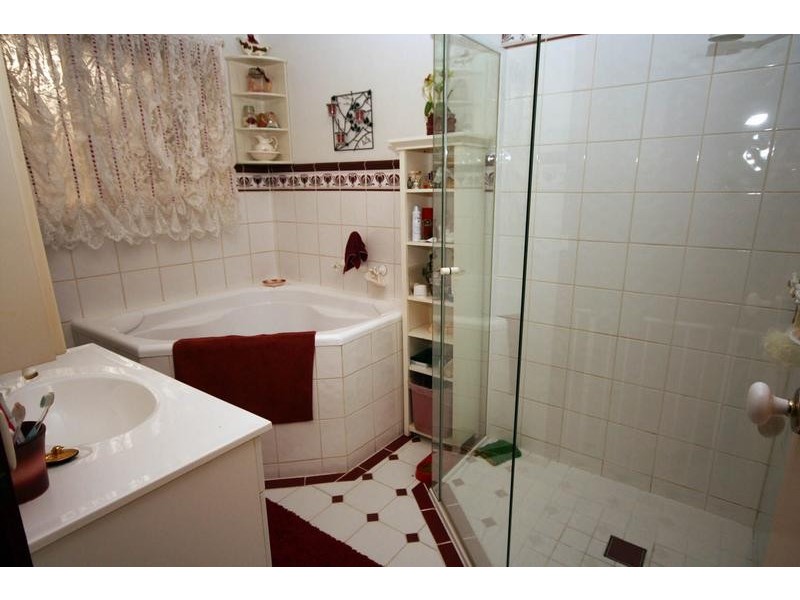 Cranbourne North VIC 3977