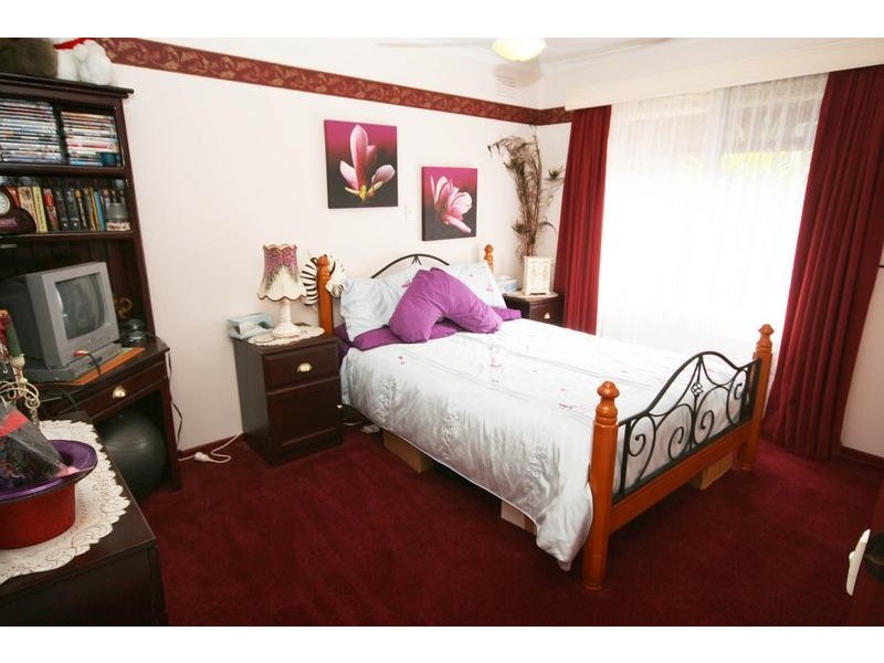 Cranbourne North VIC 3977