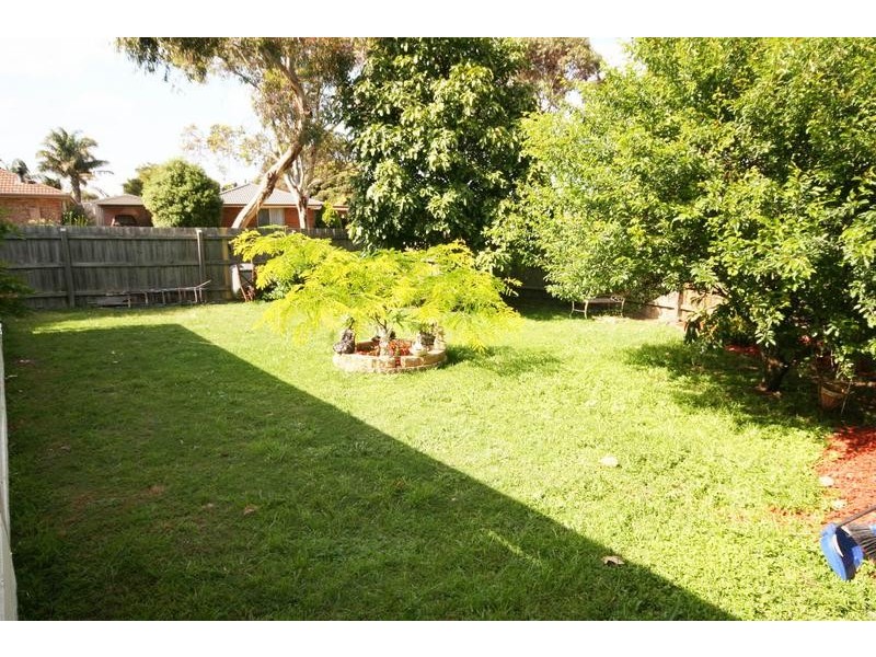 Cranbourne North VIC 3977