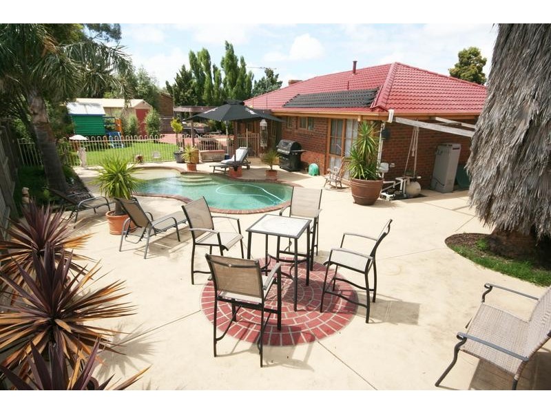 Cranbourne VIC 3977