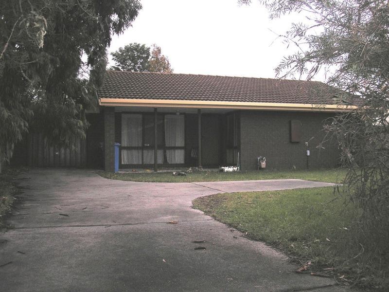 3/3 Tucker Street, Cranbourne VIC 3977