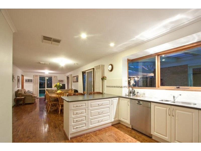 Cranbourne North VIC 3977