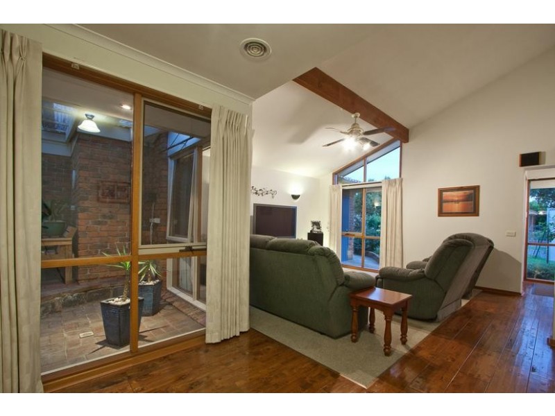 Cranbourne North VIC 3977