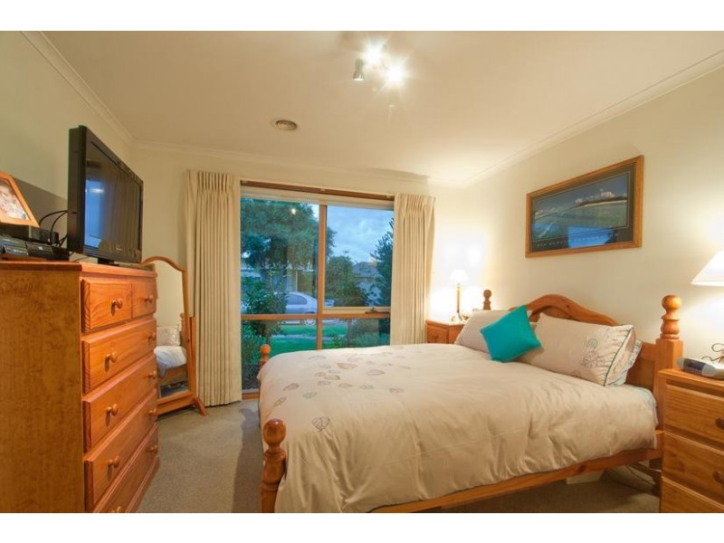 Cranbourne North VIC 3977