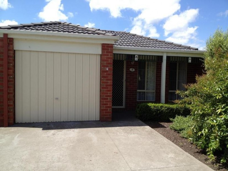 7/21 Merrijig Avenue, Cranbourne VIC 3977