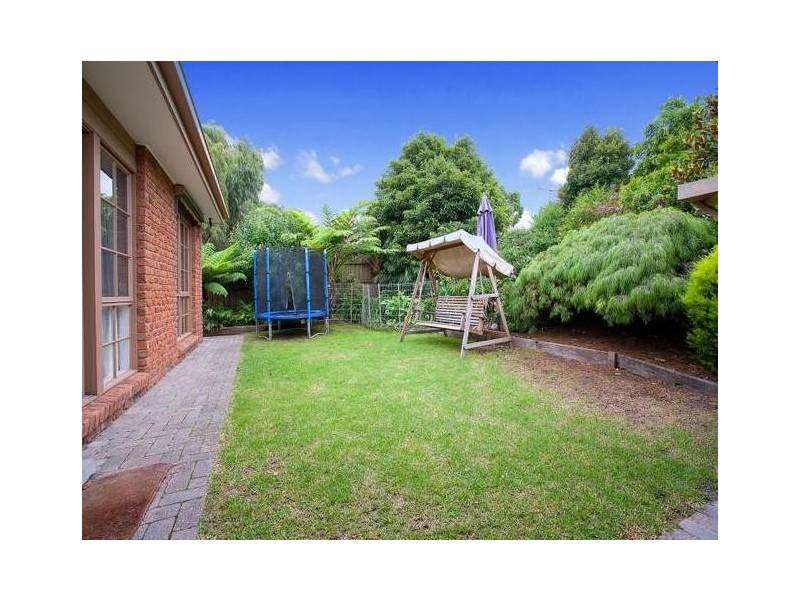 9 Chatswood Avenue, Langwarrin VIC 3910