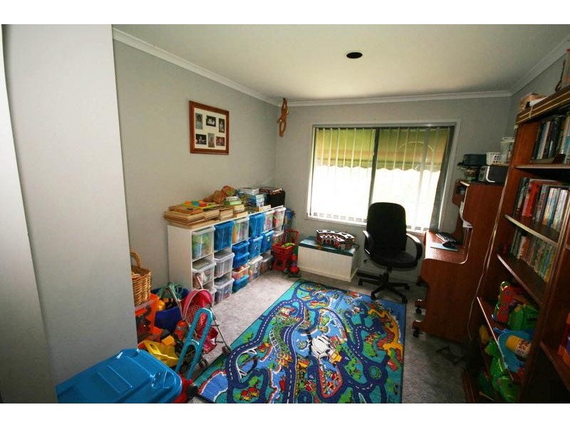 Cranbourne VIC 3977