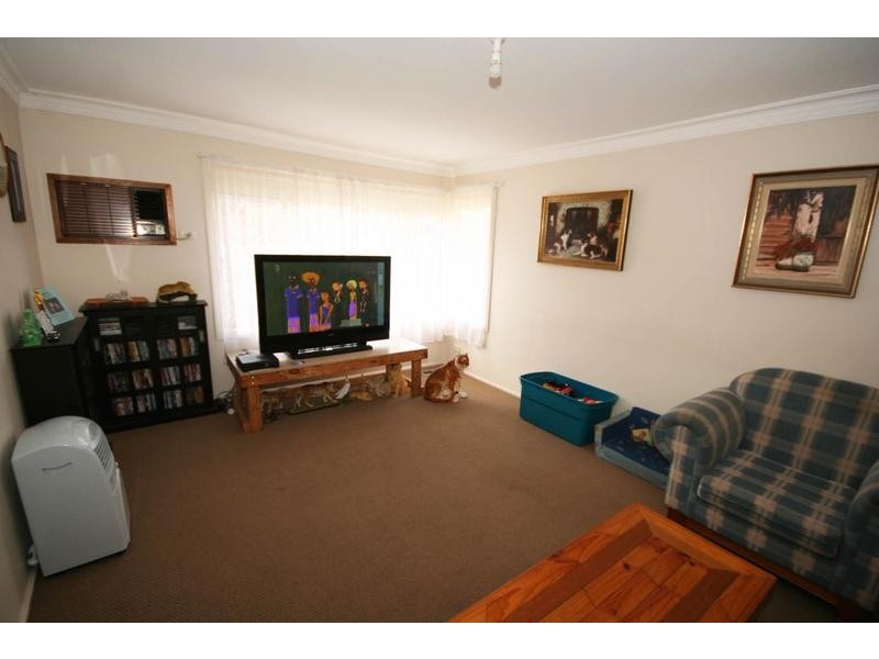 21 Bruce Street, Cranbourne VIC 3977