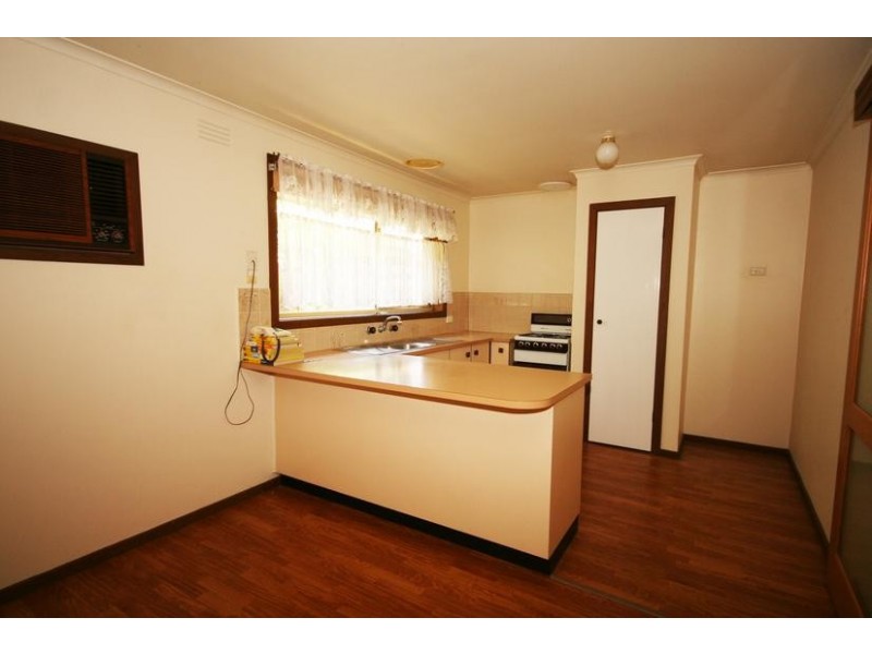 3/6 Alexander Street, Cranbourne VIC 3977