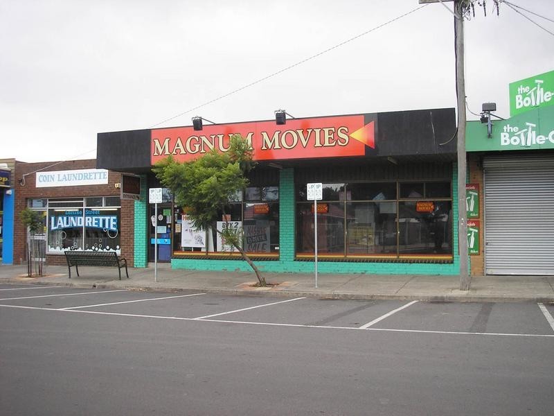 10 Lurline Street, Cranbourne VIC 3977