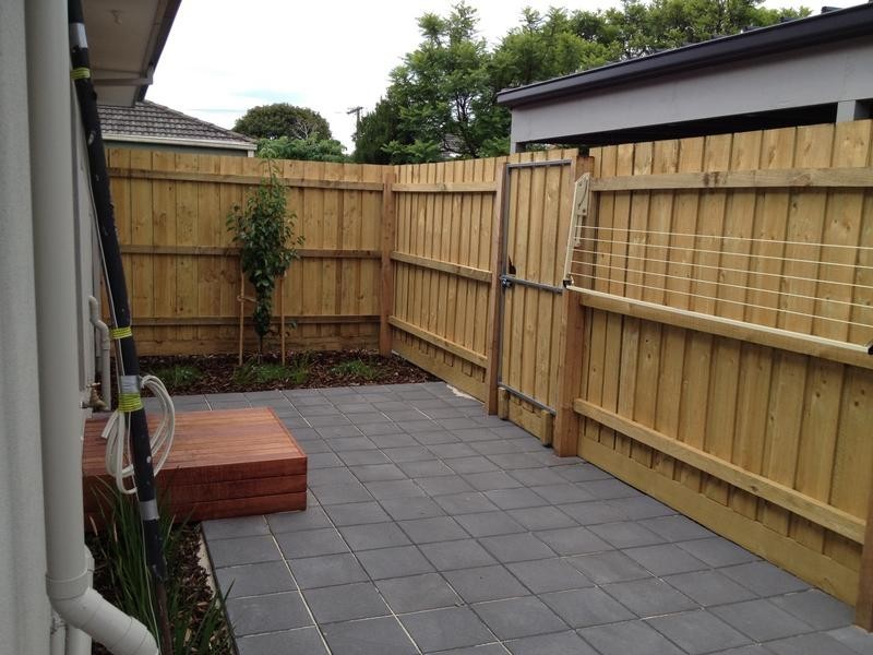 1/18 Lorna Street, Cranbourne VIC 3977