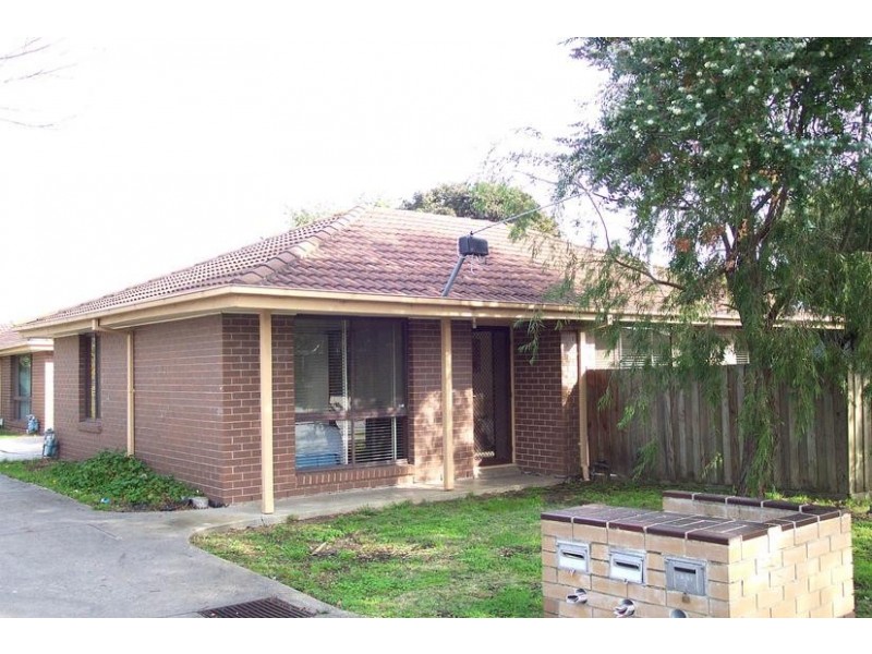 1/22 Walter Street, Cranbourne VIC 3977