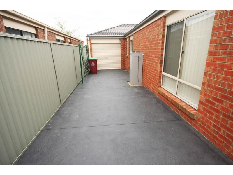 Cranbourne East VIC 3977