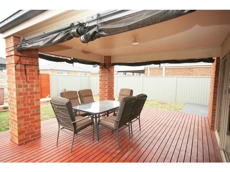 Cranbourne East VIC 3977