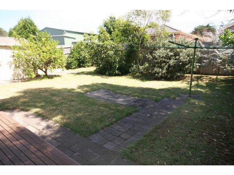 1 Spring Road, Junction Village VIC 3977