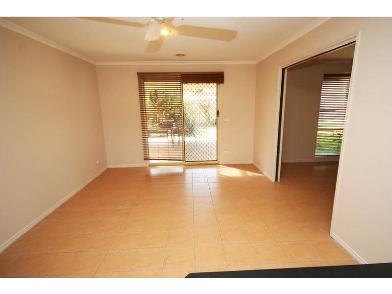 Cranbourne VIC 3977