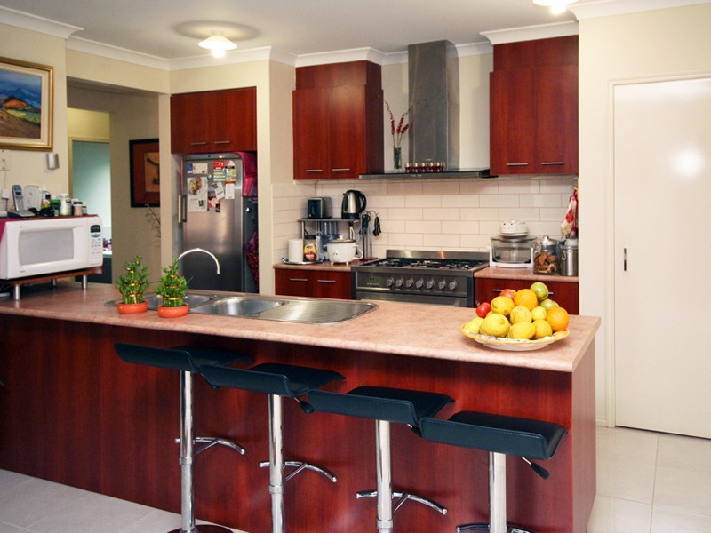 Cranbourne North VIC 3977