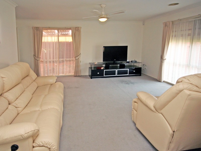 Cranbourne VIC 3977