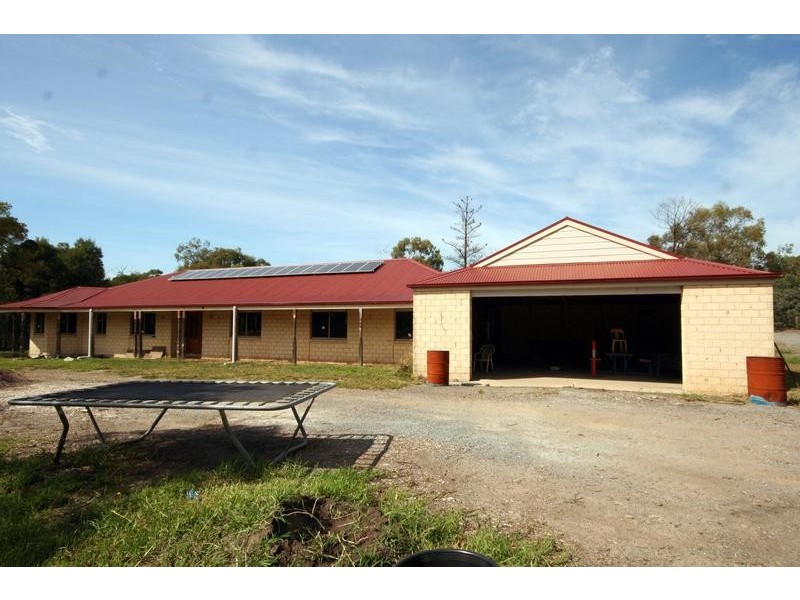 40 Finsbury Road, Devon Meadows VIC 3977